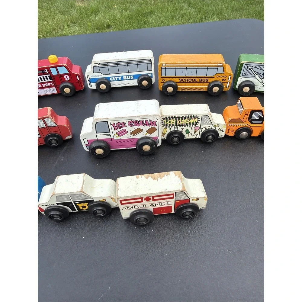 15 Lakeshore Around The Town Vehicles Wooden Cars Trucks  Mail  Police Fire Vtg